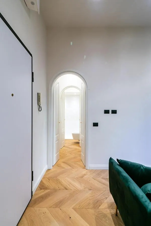 Youhosty - San Michele Del Carso 14 Milan Apartment